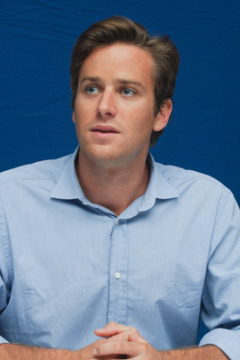 Armie Hammer Poster G680210