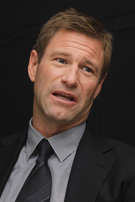 Aaron Eckhart Mouse Pad G680516