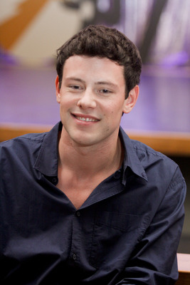 Cory Monteith Stickers G682180