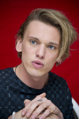 Jamie Campbell Bower Poster G685181