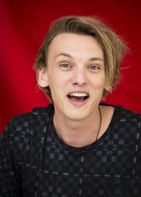 Jamie Campbell Bower Mouse Pad G685182