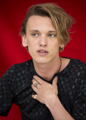 Jamie Campbell Bower Poster G685184