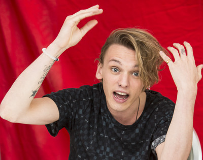 Jamie Campbell Bower Poster G685186