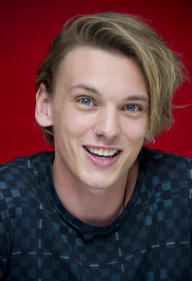 Jamie Campbell Bower Poster G685196
