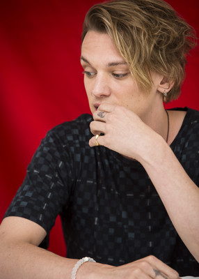 Jamie Campbell Bower Poster G685198