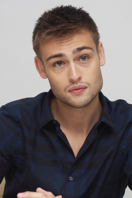 Douglas Booth Stickers G685217
