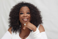 Oprah Winfrey Longsleeve T-shirt #1131227