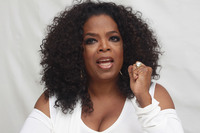 Oprah Winfrey Longsleeve T-shirt #1131229