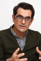 Ty Burrell Mouse Pad G685877
