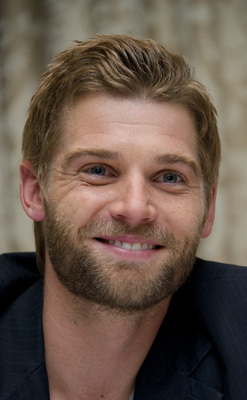 Mike Vogel Stickers G686058