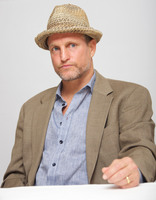 Woody Harrelson Mouse Pad G686725