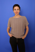 Maggie Gyllenhaal sweatshirt #1140553