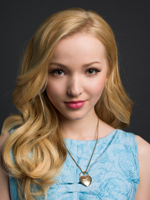 Dove Cameron Mouse Pad G692543