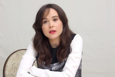 Ellen Page puzzle G694177