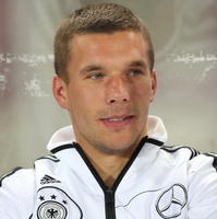 Lukas Podolski Longsleeve T-shirt #1149399