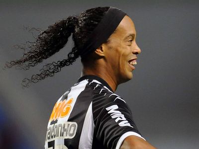 Ronaldinho canvas poster