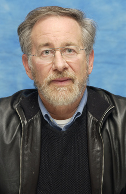 Steven Spielberg Poster G701369