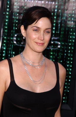 Carrie Anne Moss puzzle G7020