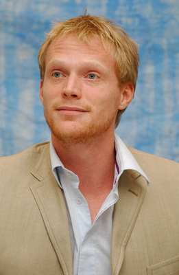 Paul Bettany Poster G705816