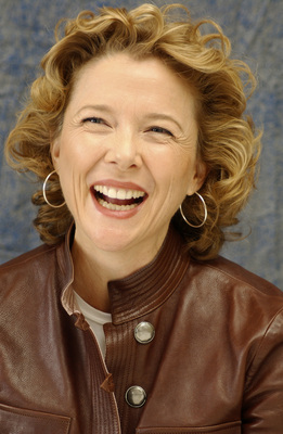 Annette Bening puzzle G707966