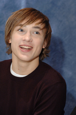 William Moseley Mouse Pad G711748