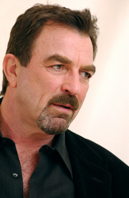 Tom Selleck puzzle G712160