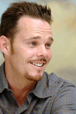 Kevin Dillon Stickers G712817