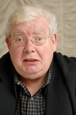 Richard Griffiths Poster G717478