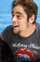 Benicio del Toro Longsleeve T-shirt #1169984