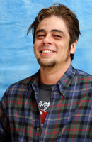 Benicio del Toro sweatshirt #1169985