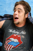 Benicio del Toro Longsleeve T-shirt #1169996