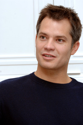 Timothy Olyphant puzzle G718540