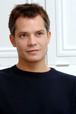 Timothy Olyphant puzzle G718542