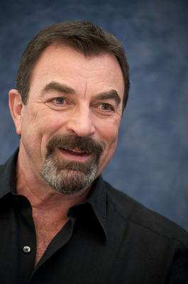 Tom Selleck puzzle G718623