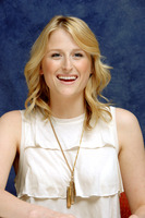 Mamie Gummer Mouse Pad G718969