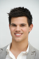 Taylor Lautner hoodie #1173435
