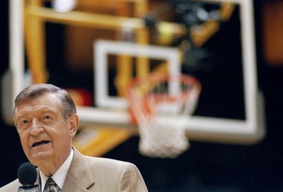 Chick Hearn Poster G720587