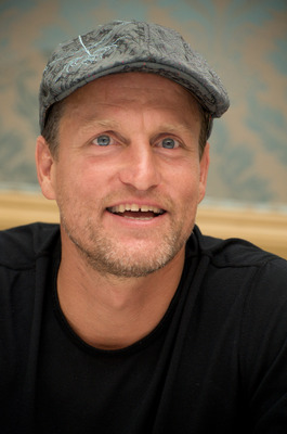 Woody Harrelson puzzle G721712