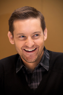 Tobey Maguire Stickers G723036