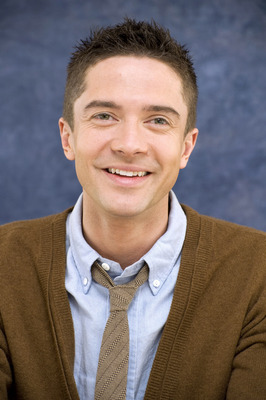 Topher Grace Poster G725023