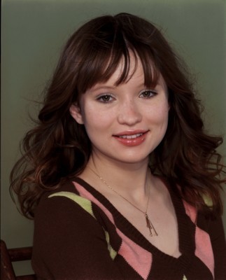 Emily Browning Poster G73191