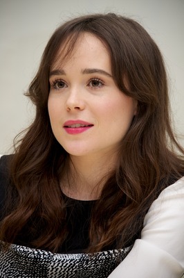 Ellen Page Poster G732029