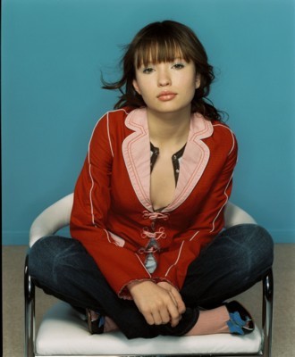 Emily Browning Poster G73485