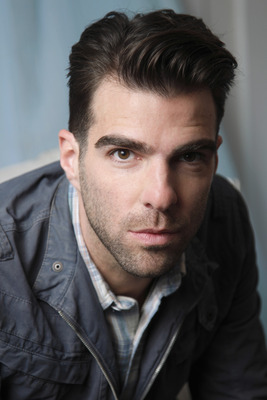 Zachary Quinto Poster G735800