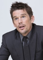 Ethan Hawke Mouse Pad G736488
