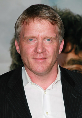 Anthony Michael Hall Poster G740422