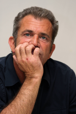 Mel Gibson puzzle G744815