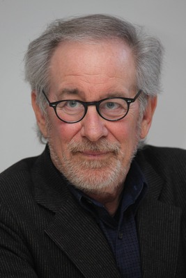 Steven Spielberg Poster G745103