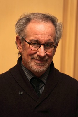 Steven Spielberg Poster G745105