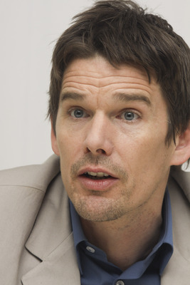 Ethan Hawke Mouse Pad G748361